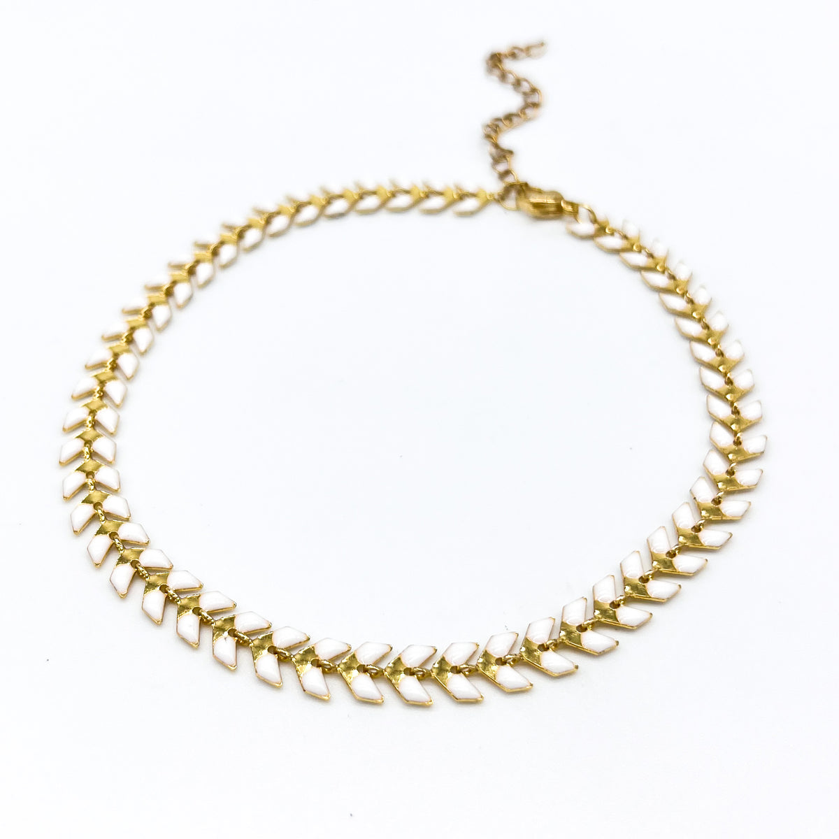 White fishbone golden anklet