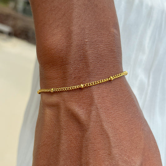 Golden beaded bracelet