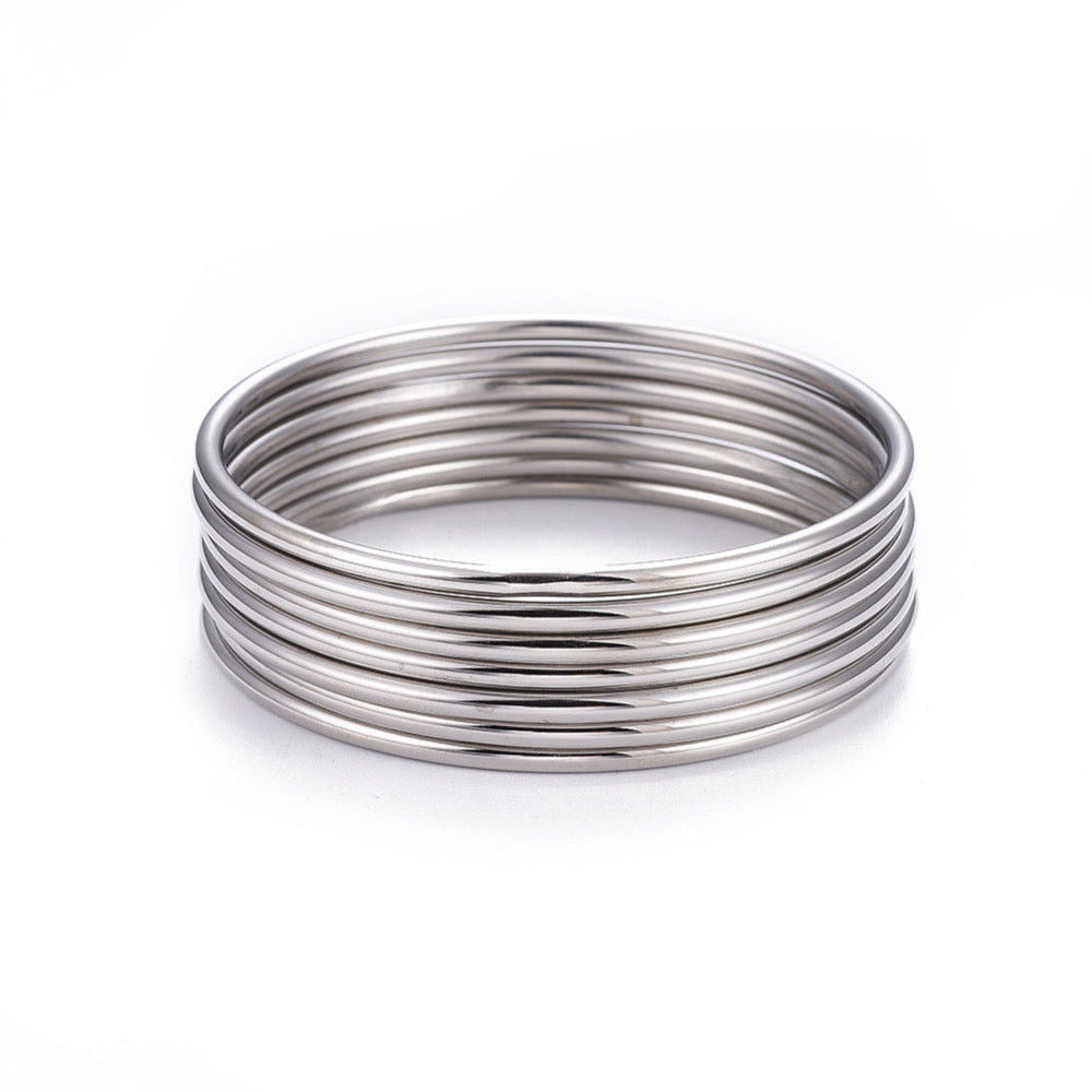 Silver bangles (pair)